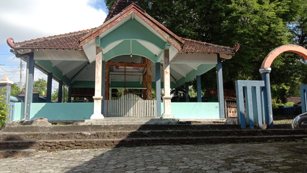 Makam Mbah Kali Syahat Diangkat Publikasi TMMD Reguler Pati