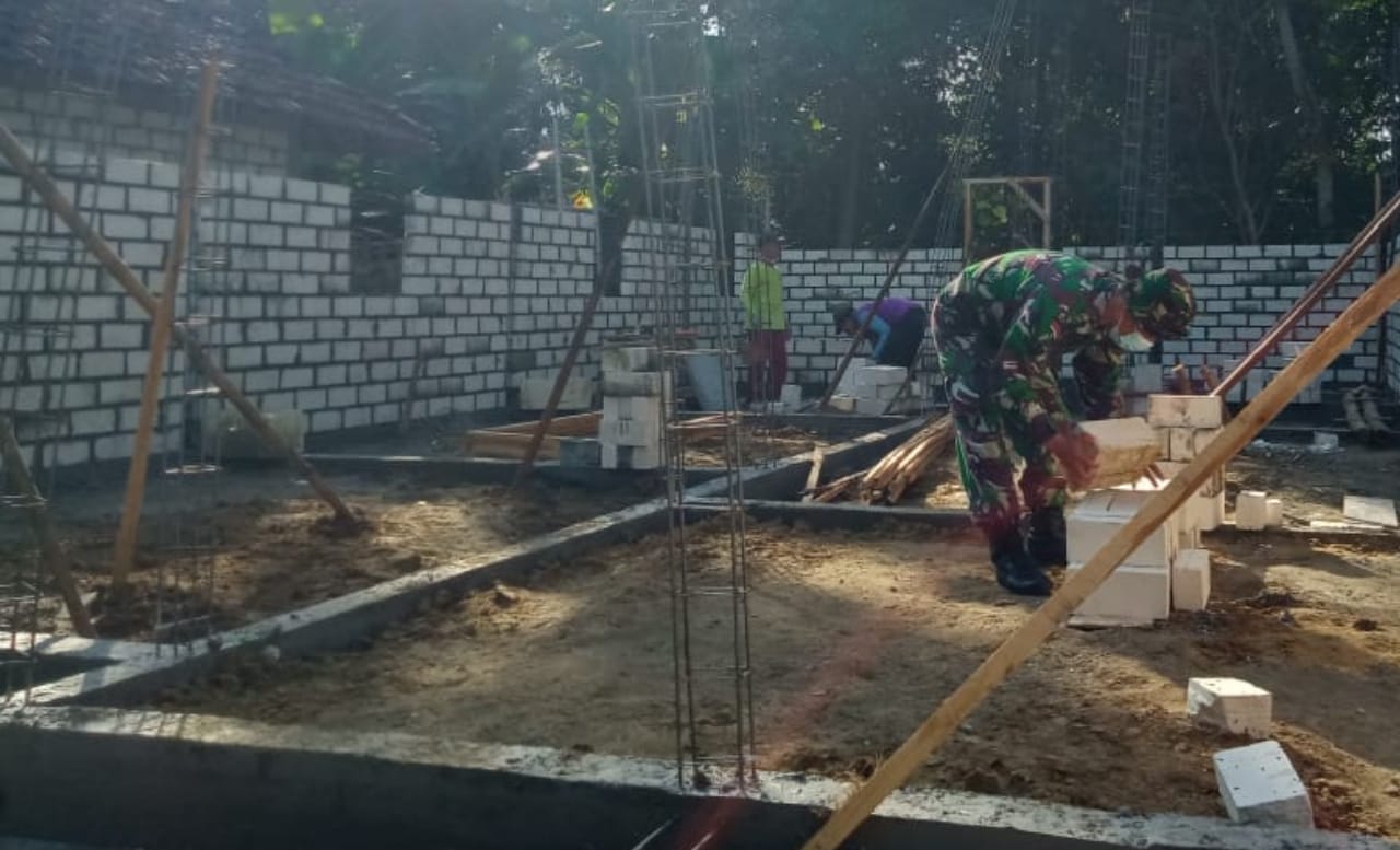 Melanjutkan Pogram RTLH Milik Sumijan Melanjutkan Pogram RTLH Milik Sumijan