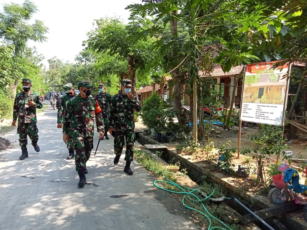 Dandim Pati Kunjungi Lokasi TMMD Reguler Ke-111 di Desa Tamansari.