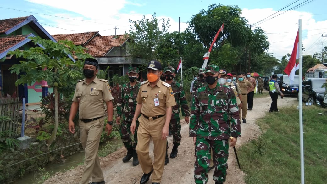 Bupati Pati H. Haryanto,SH,MM.  Beserta FORKOPINDA Meninjau Lokasi TMMD Reguler 111 Kodim 0718/Pati