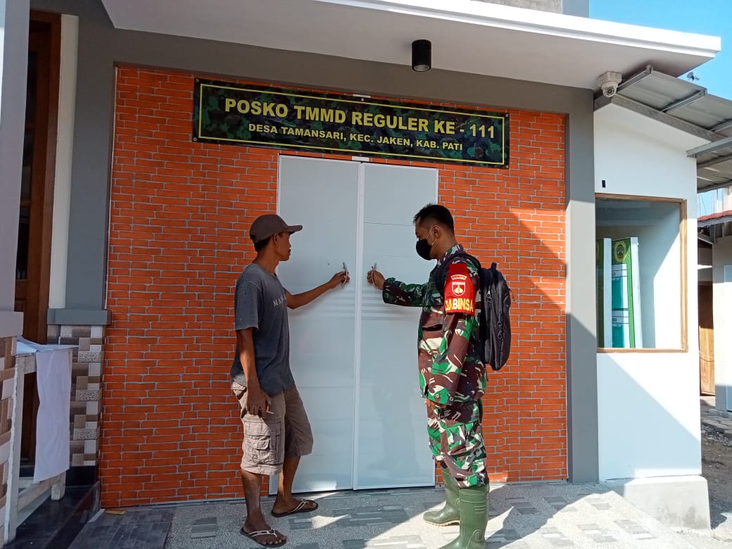 Jelang Pembukaan TMMD 111, Satgas Dirikan Posko Di Balai Desa Tamansari.