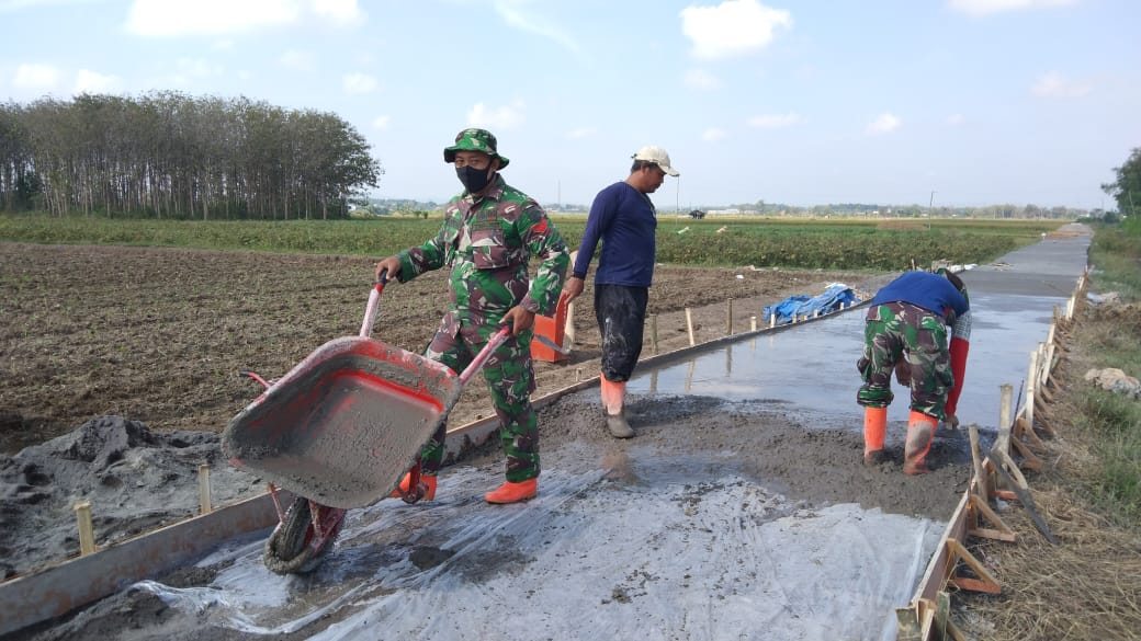Buat Gembira Meski Tenaga Terkuras Buat Gembira Meski Tenaga Terkuras