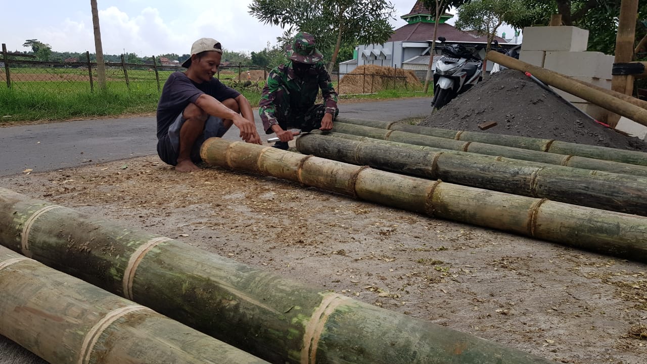 Bambu Petung Andalan Warga Desa Tamansari