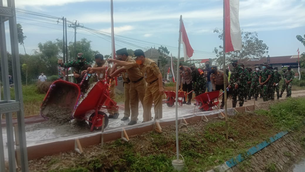 Bupati Pati Buka Kegiatan TMMD Reguler Ke-111 di Desa Tamansari Jaken Bupati Pati Buka Kegiatan TMMD Reguler Ke-111 di Desa Tamansari Jaken