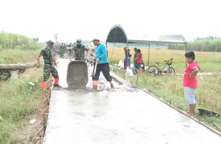 Jalan Sepanjang 1.450 Meter Ditargetkan 30 hari Dalam Program TMMD Jalan Sepanjang 1.450 Meter Ditargetkan 30 hari Dalam Program TMMD
