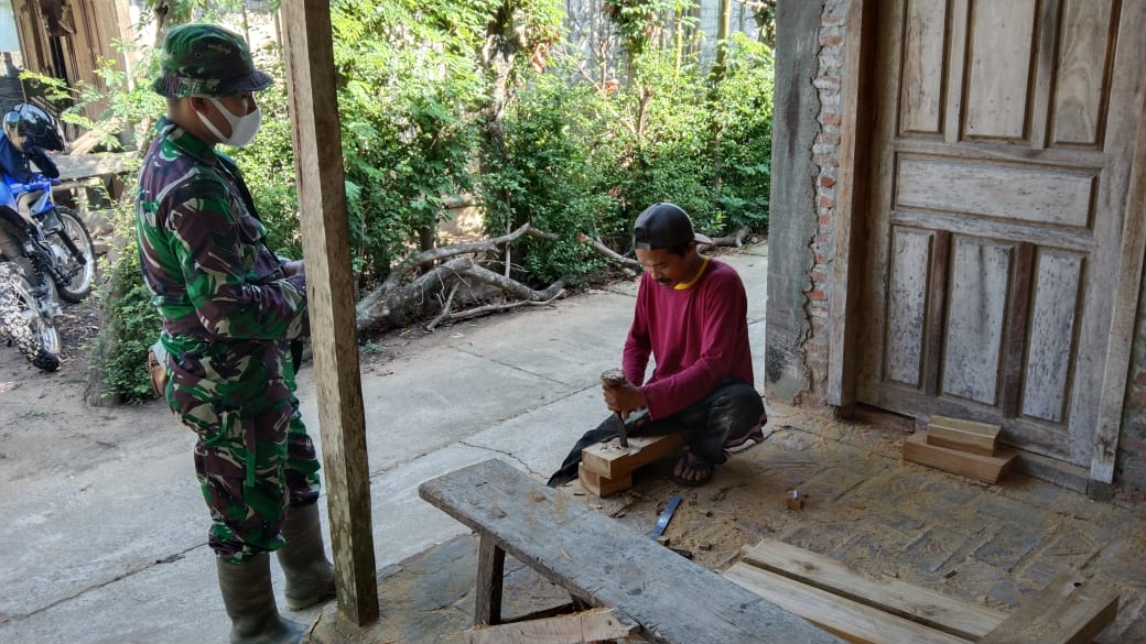 Pahat  Ngadiman Ikut Tampil Mensukseskan Perehapan Rumah Tidak Layak Huni