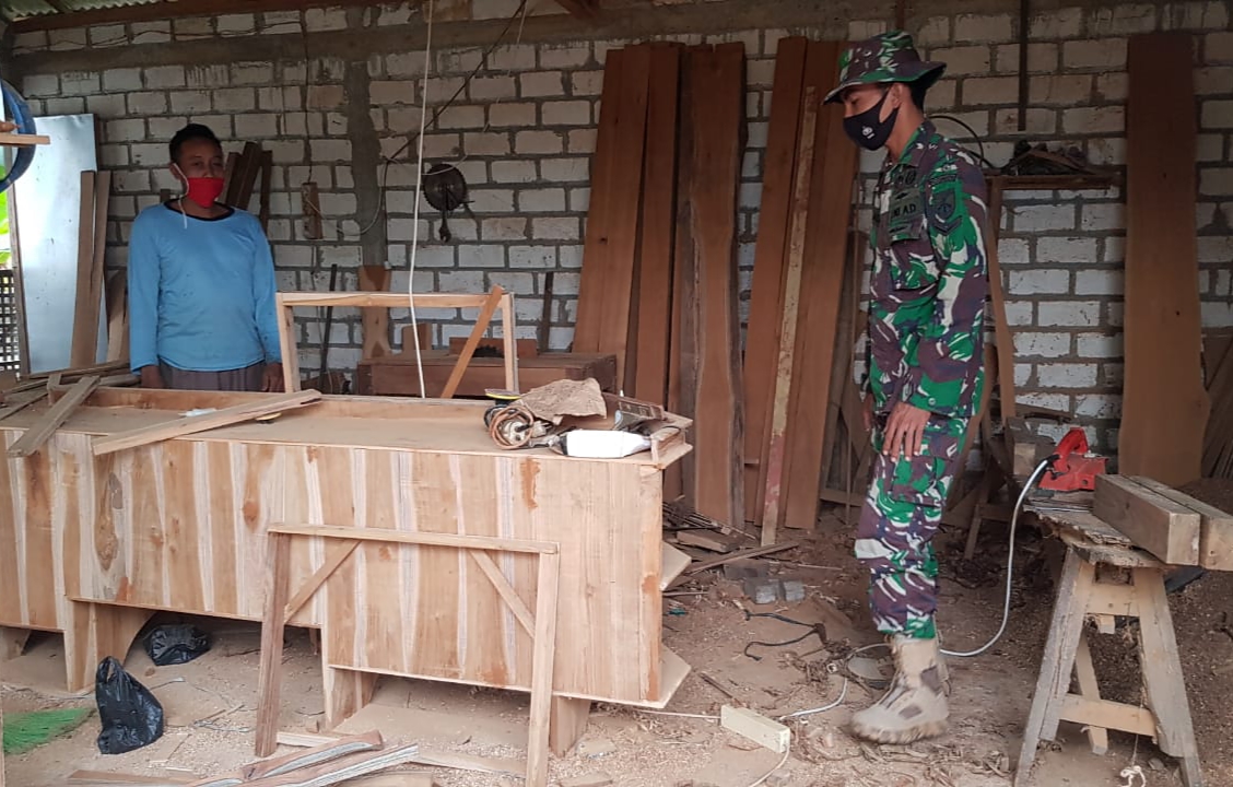 Mebel Berbahan Kayu Jati Masih Mendominasi Minat Warga