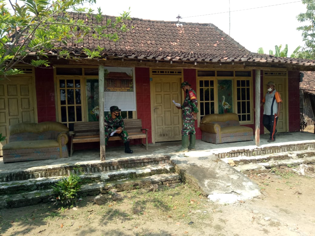 Anggota Satgas TMMD Disiapkan Rumah untuk dihuni selama Bertugas Anggota Satgas TMMD Disiapkan Rumah untuk dihuni selama Bertugas