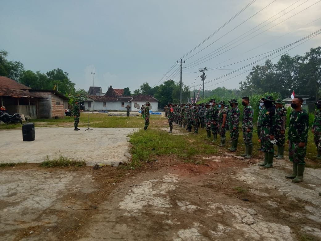 Kesiapan Anggota, Dandim Ambil Apel Pagi