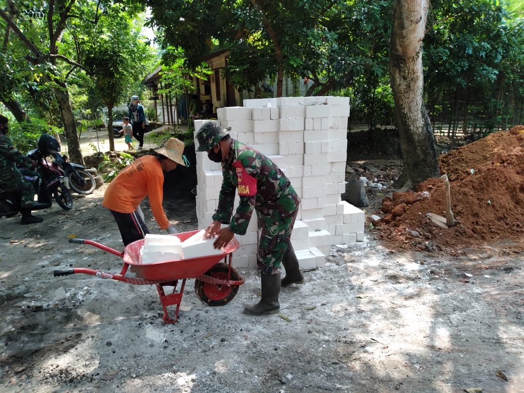 Material untuk rehab rumah tidak layak huni (RTLH) pada Program TMMD regular Ke-111 Kodim 0718/Pati telah siap disasaran