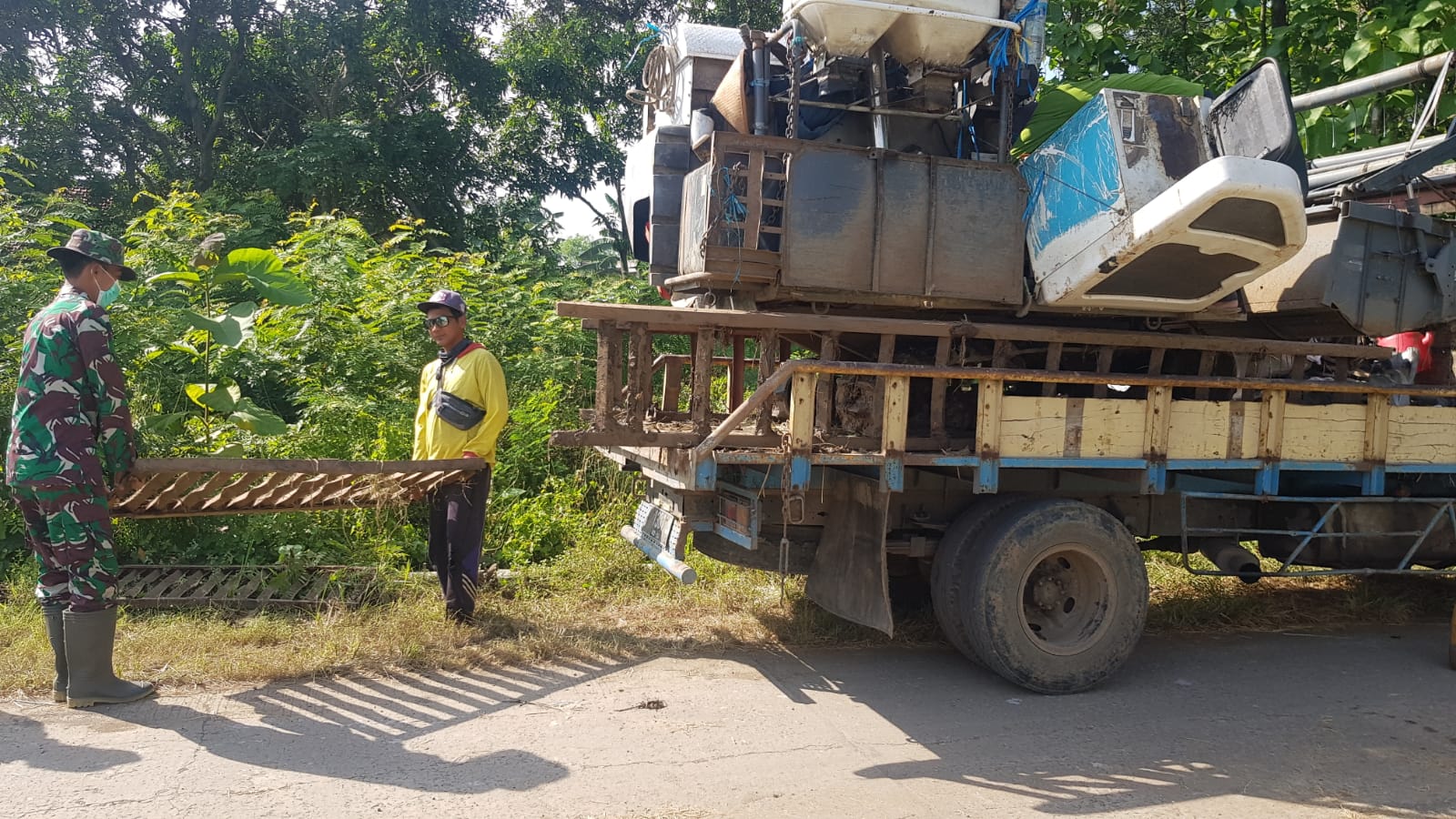 Tehnologi Pertanian Semakin Memperlancar Produksi Padi Di Desa Tamansari Tehnologi Pertanian Semakin Memperlancar Produksi Padi Di Desa Tamansari