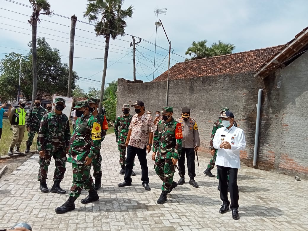 Kunjungan Tim Wasev Mabes TNI ke TMMD Reguler ke-111 Kodim/0718/Pati Kunjungan Tim Wasev Mabes TNI ke TMMD Reguler ke-111 Kodim/0718/Pati