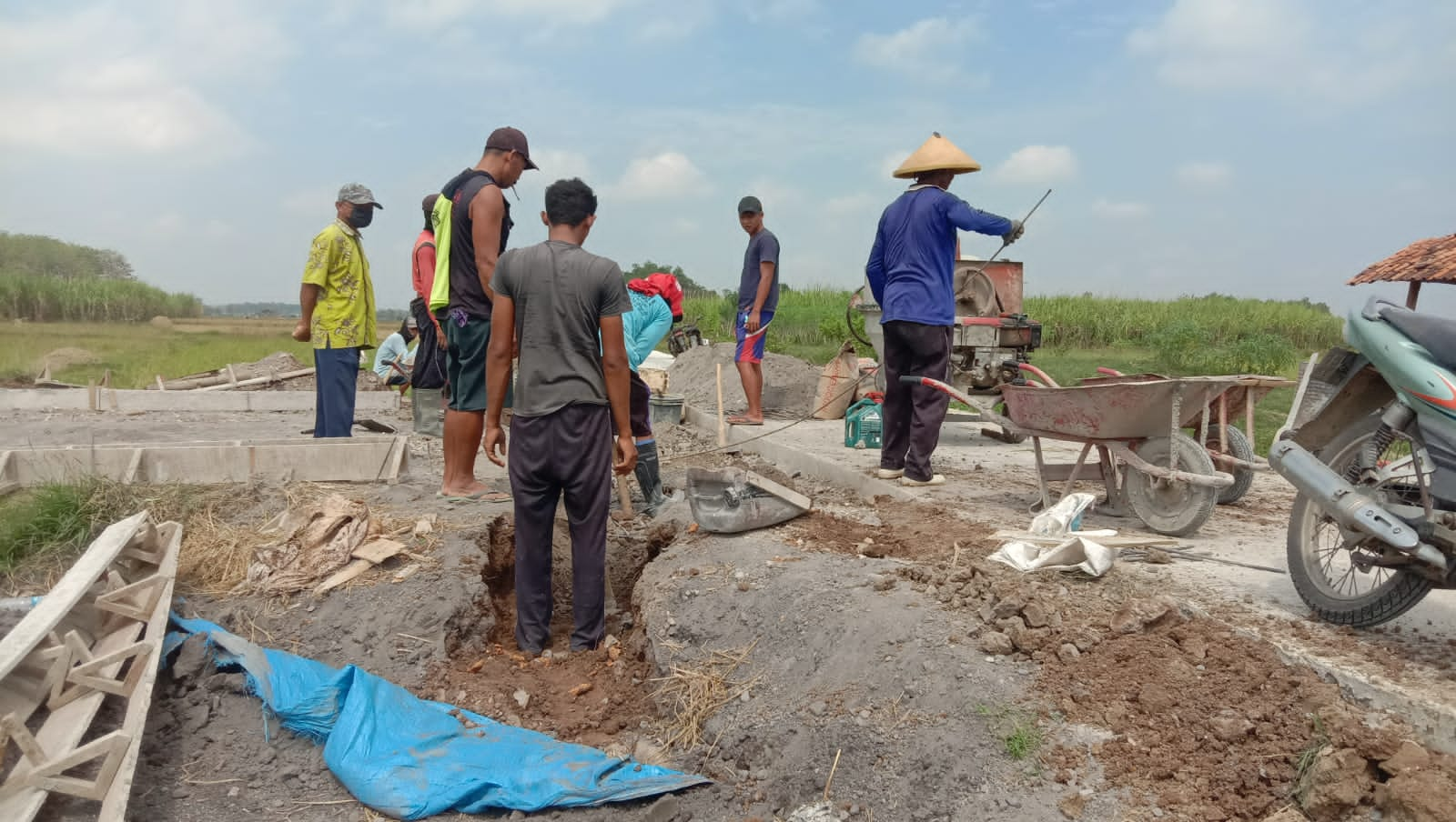 Warga Mengaku Bangga Bisa Ikut Sukseskan TMMD Ke 111 Kodim 0718/ Pati