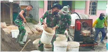 Kinerja Manusia Dan Kinerja Mesin Berkarborasi Menciptakan Adonan Cor Yang Sangat Sempurna