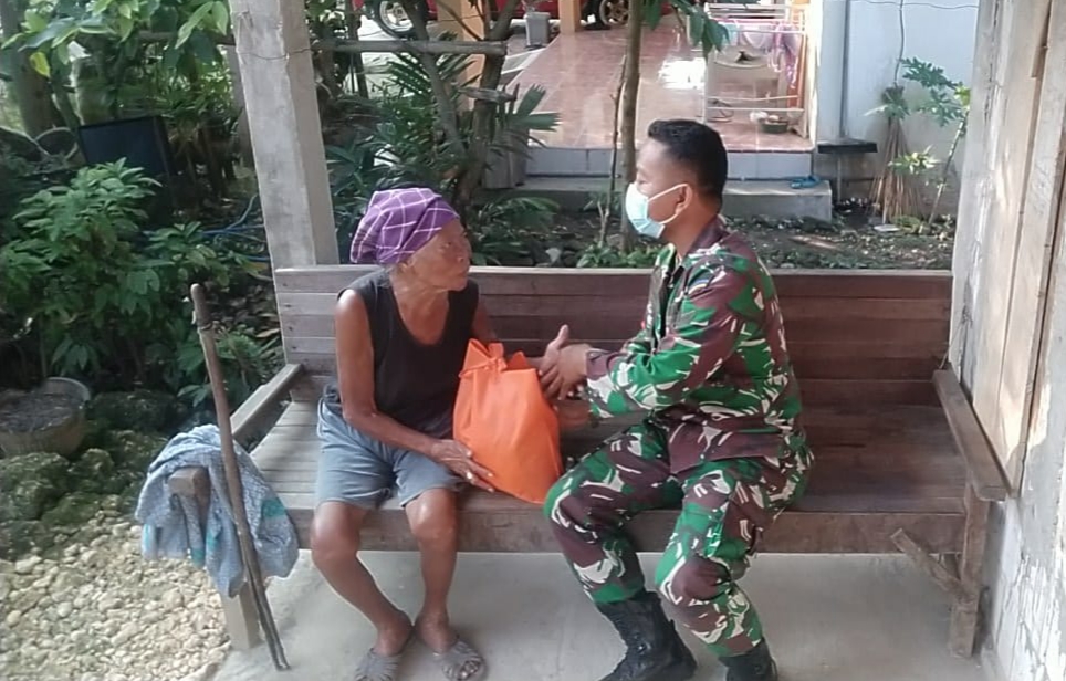 Terdampak Pandemi Covid-19, Kasiyah Terima Bantuan Paket Sembako Terdampak Pandemi Covid-19, Kasiyah Terima Bantuan Paket Sembako