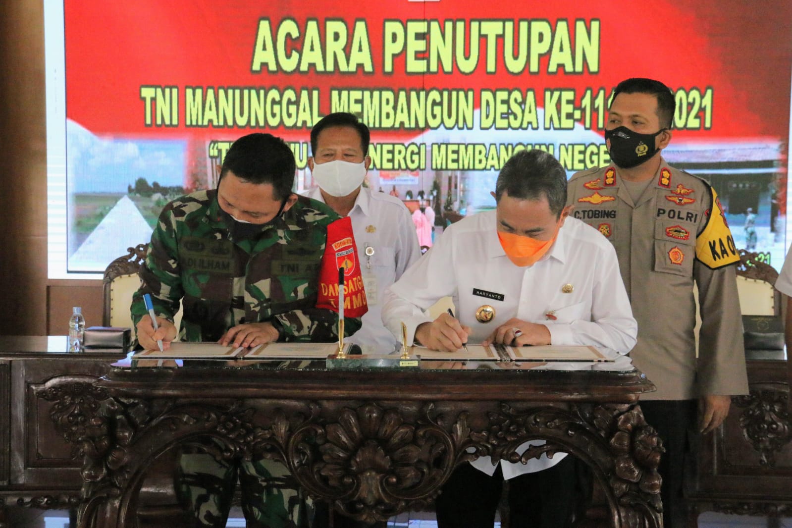 TMMD Reguler 111 Kodim Pati Tahun 2021 Secara Resmi Ditutup Oleh Bupati Pati Di Pendopo Kabupaten Pati