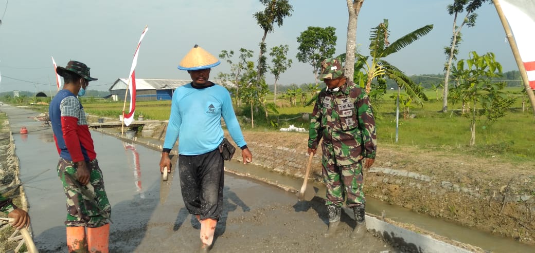 Desa Tamansari Semakin Terlihat Indah Dengan Jalan Barunya