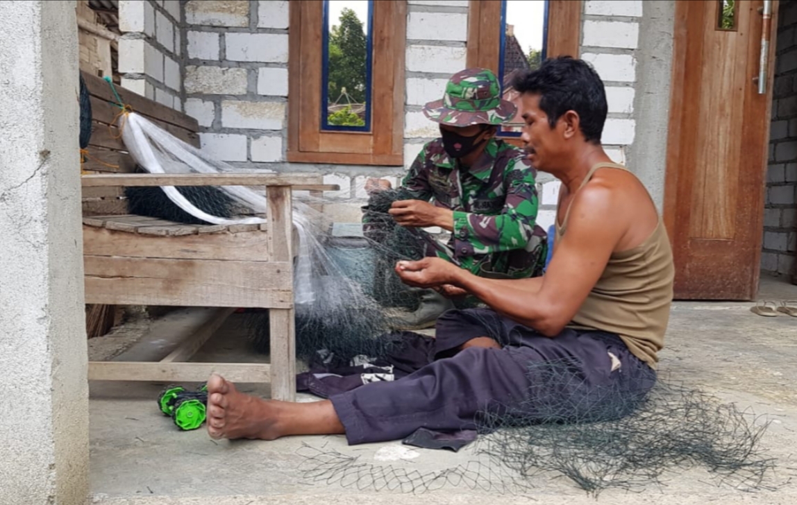 Supriyanto Pembuat Jaring Ikan Tradisional