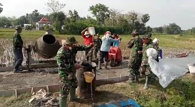 Semangat Kerja Sertu Sugito, Menjadi Teladan Dan Motivasi Bagi Yuniornya