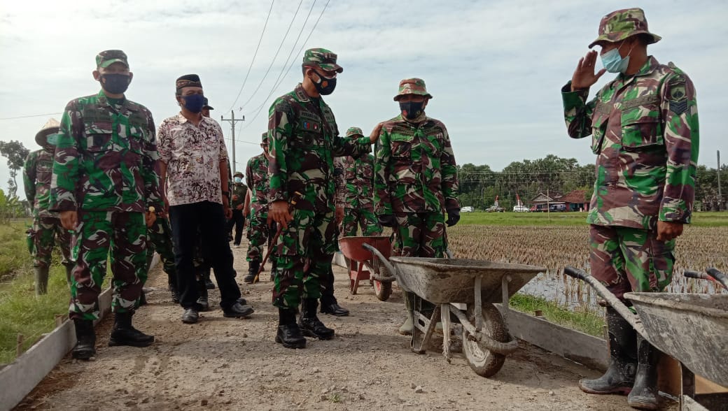 Danrem 073/Makutarama Bangga Dengan Semangat Satgas TMMD Kodim Pati