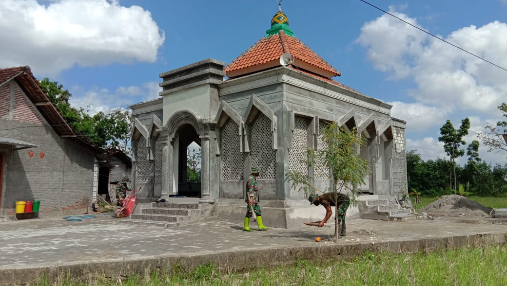 Finishing Renovasi Musholla Nurul Iman Desa Tamansari Finishing Renovasi Musholla Nurul Iman Desa Tamansari