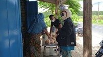 Nikmatnya Minum Dawet Siwalan Pada Siang Hari yang Bisa  Mengobati Rasa Haus Nikmatnya Minum Dawet Siwalan Pada Siang Hari yang Bisa  Mengobati Rasa Haus