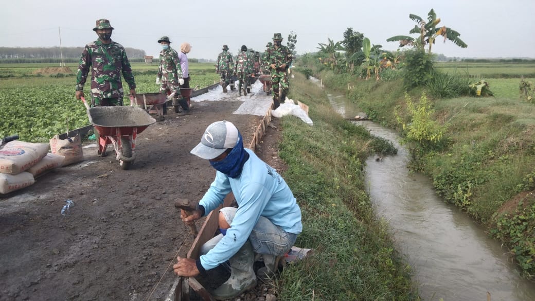 Papan Cor Bekesting Kembali Di Pasang Untuk Menambah Target Papan Cor Bekesting Kembali Di Pasang Untuk Menambah Target