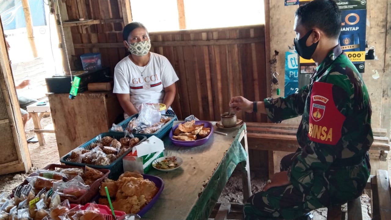 Pasca Penutupan TMMD,Reguler Ke 111 Warung Kopi Bu Siti Terlihat Sepi Pasca Penutupan TMMD,Reguler Ke 111 Warung Kopi Bu Siti Terlihat Sepi