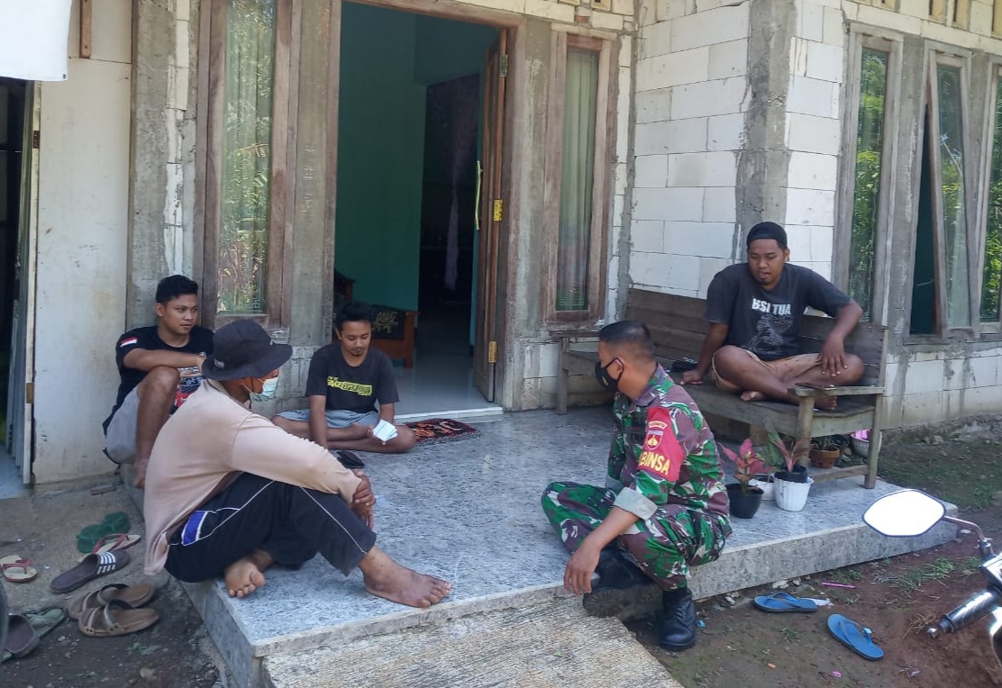 Kopral Rudi Silahturahmi Dengan Sedulur-sedulur Baru Kopral Rudi Silahturahmi Dengan Sedulur-sedulur Baru
