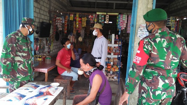Satgas TMMD Gencar Himbau Warga Patuhi Protokol Kesehatan Untuk Cegah Penyebaran Covid-19. Satgas TMMD Gencar Himbau Warga Patuhi Protokol Kesehatan Untuk Cegah Penyebaran Covid-19.