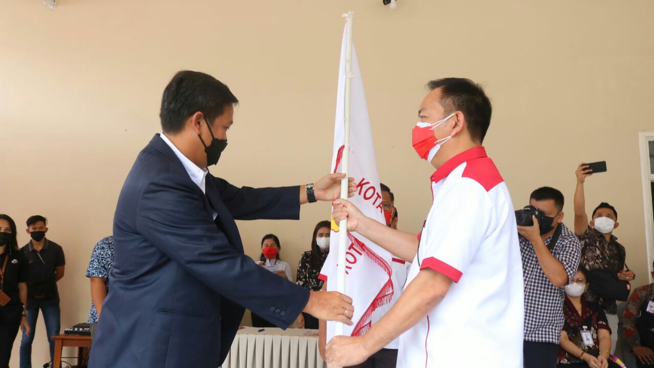 Steven Kandouw Lantik Caroll Nahkodai KONI Tomohon 2021-2025