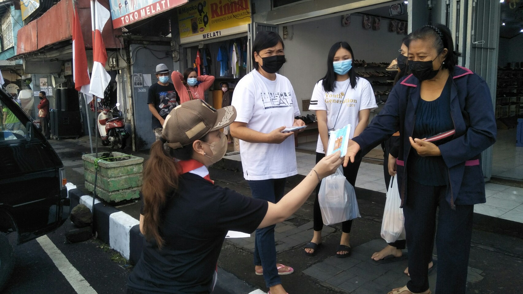 Kwarda Pramuka Sulut Berbagi Masker, VaSung Turun Langsung