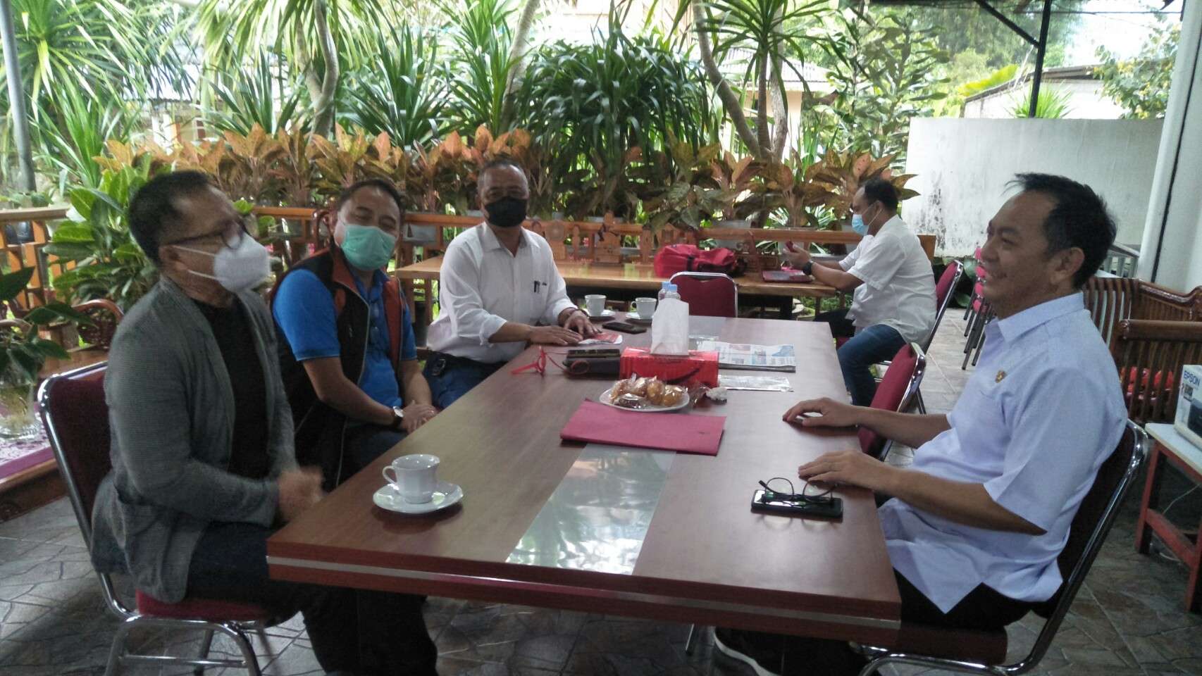 Walikota Caroll Motivasi PSKT Tomohon Bangun Prestasi Sepakbola