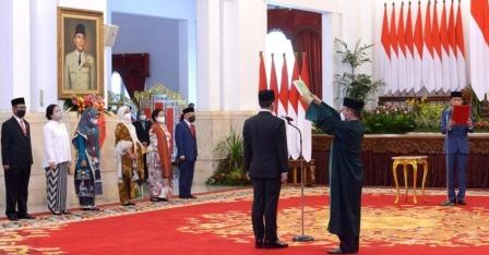 Presiden Joko Widodo Lantik Kepala BNPB