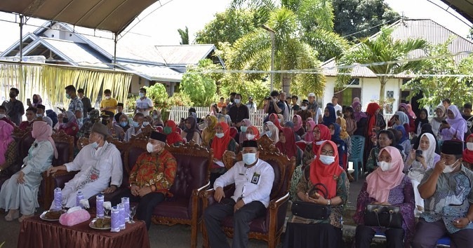 Momen Pencanangan Kampung Literasi Vahuta Menjadi Ajang Taat Vaksinasi dan Prokes 3M Masyarakat Lokal