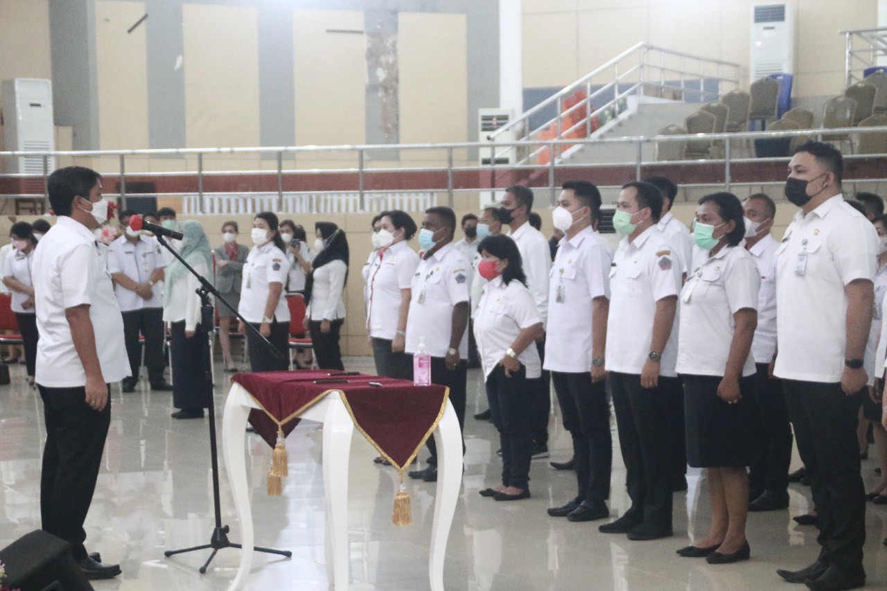 147 Pejabat Pengawas Pemprov Dilantik Wagub Steven 147 Pejabat Pengawas Pemprov Dilantik Wagub Steven