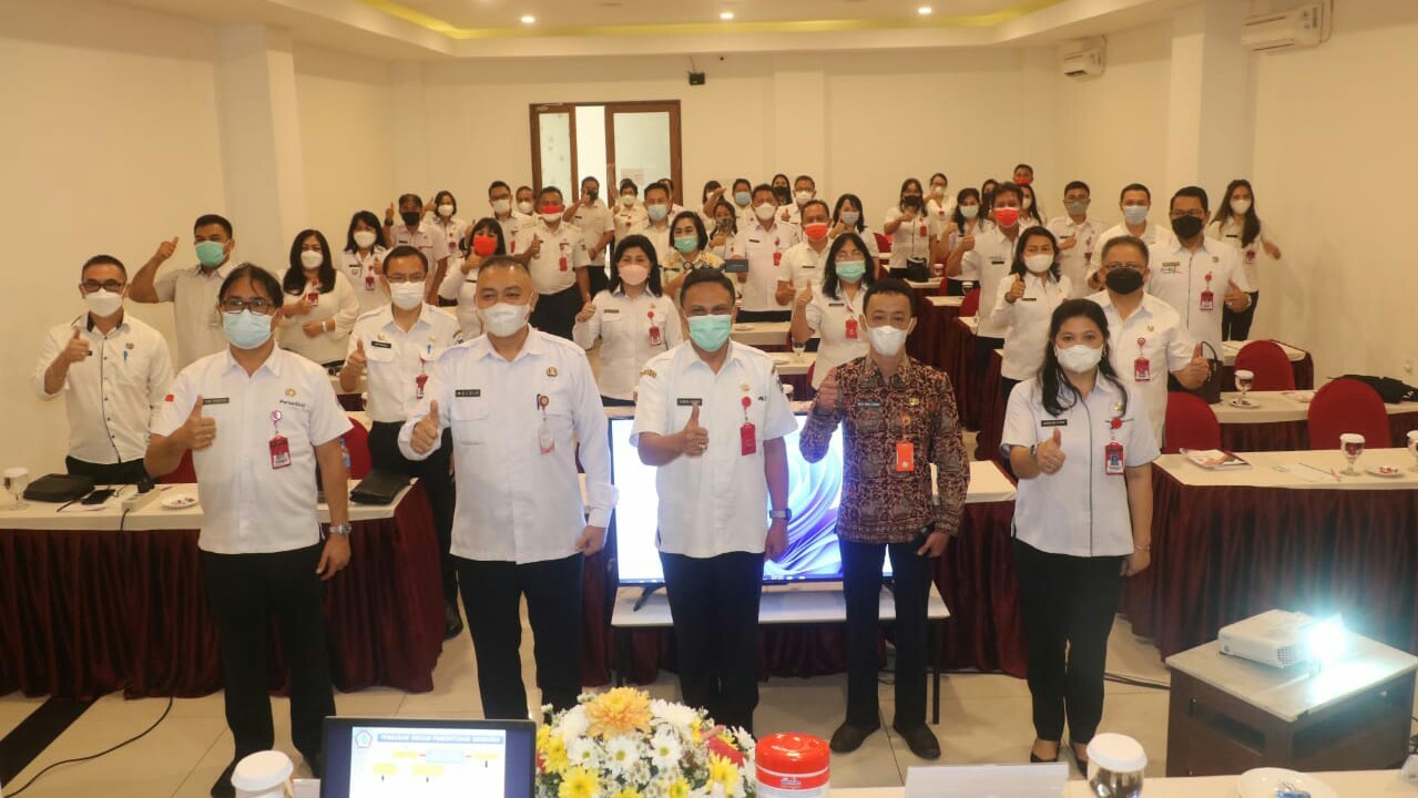 Sekdakot Roring Buka Penyusunan LPPD 2021