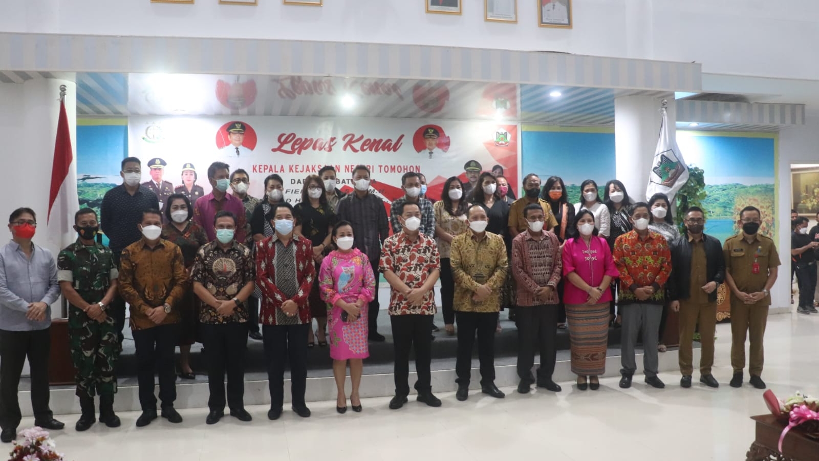 Pemkot Tomohon Sambut Kajari Baru, Berterima Kasih Pada Pejabat Lama Pemkot Tomohon Sambut Kajari Baru, Berterima Kasih Pada Pejabat Lama