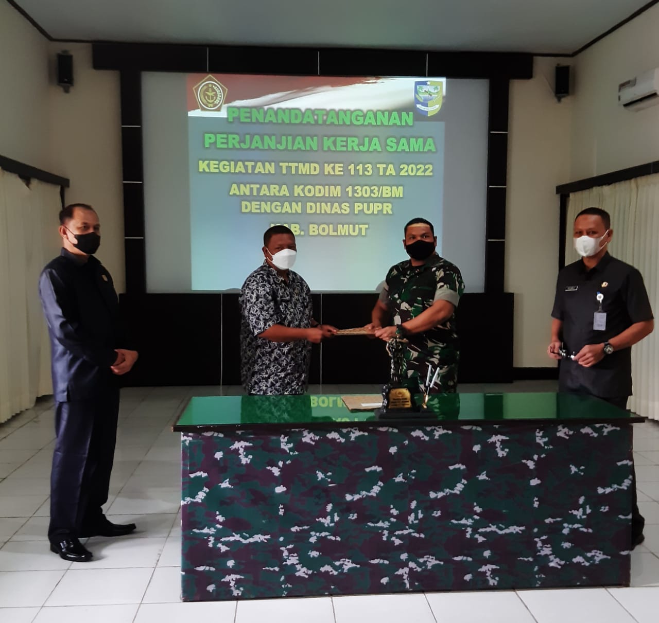 Rudini Masuara : Pemda Bolmut Butuh Sinergitas Bersama TNI