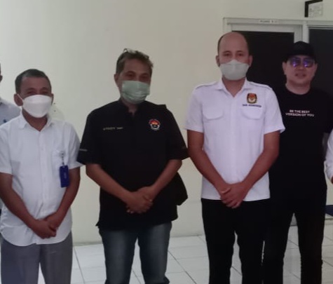 Ketua KPU Lord Malonda Sambut Hangat Kunjungan DPD IWO Minahasa