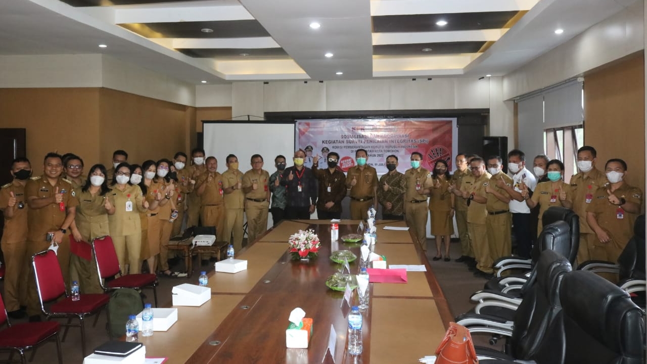 Capaian SPI Tertinggi 78,82% Tahun 2021, Walikota Caroll Sambut Sosialisasi Tim KPK RI