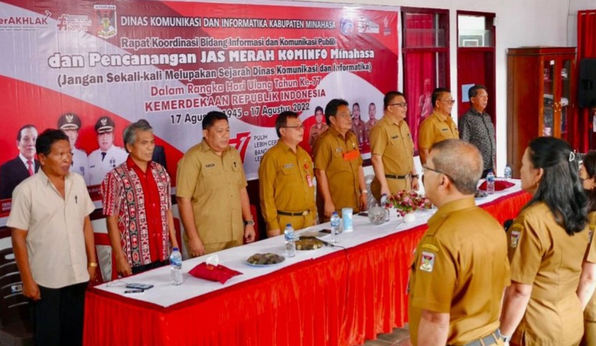 Asisten II Resmi Canangkan Gerakan Jas Merah Diskominfo Minahasa