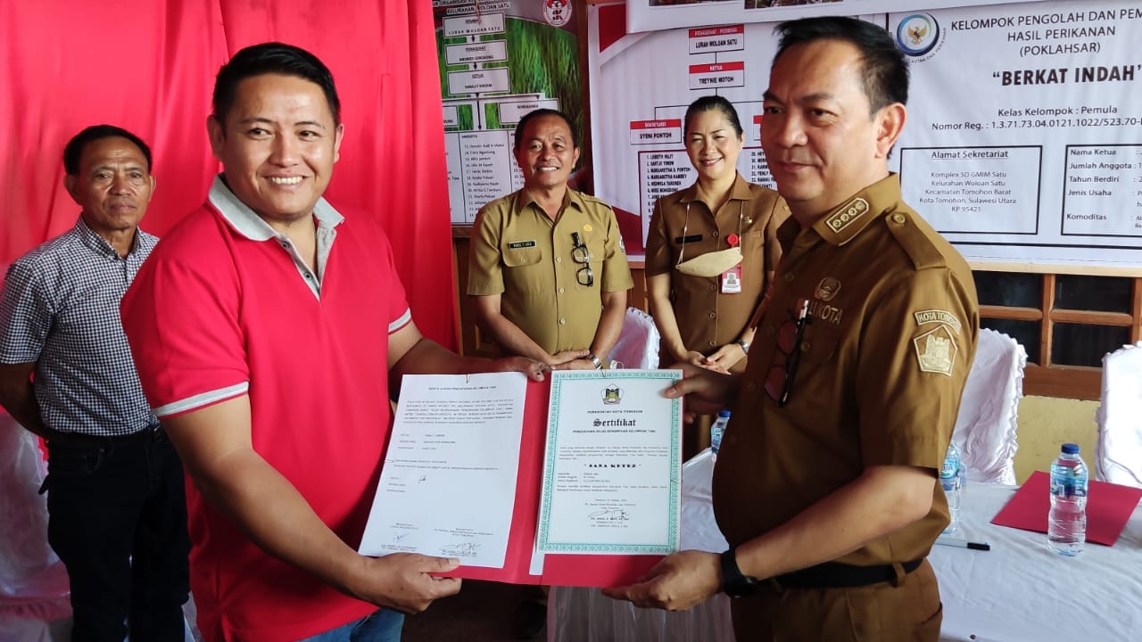 Walikota Caroll: Poktan Miliki Peran Penting Perkuat Ketersediaan Pangan Walikota Caroll: Poktan Miliki Peran Penting Perkuat Ketersediaan Pangan