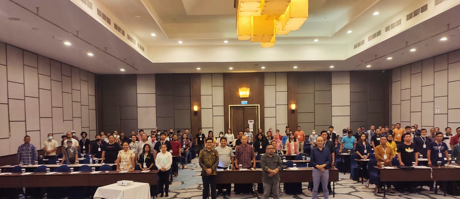 KPU Sulut Sosialisasi Tahapan Pemilu Serentak 2024 kepada Jurnalis KPU Sulut Sosialisasi Tahapan Pemilu Serentak 2024 kepada Jurnalis