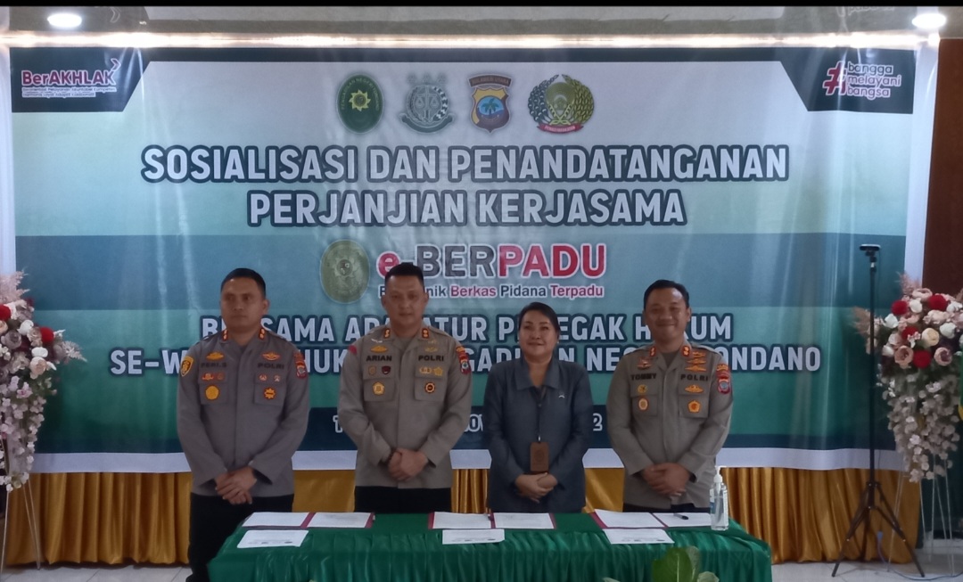 Kapolres Minahasa,  AKBP Tommy B. Souissa, SIK  Apresiasi Aplikasi  E-Berpadu