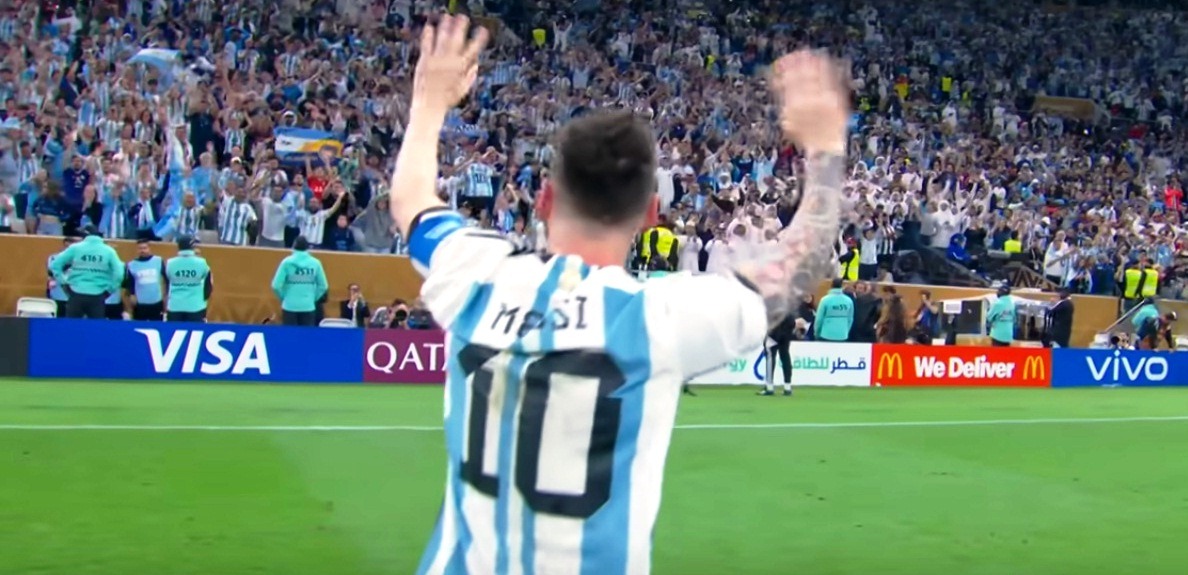 Argentina Rebut Trofi Juara Piala Dunia 2022