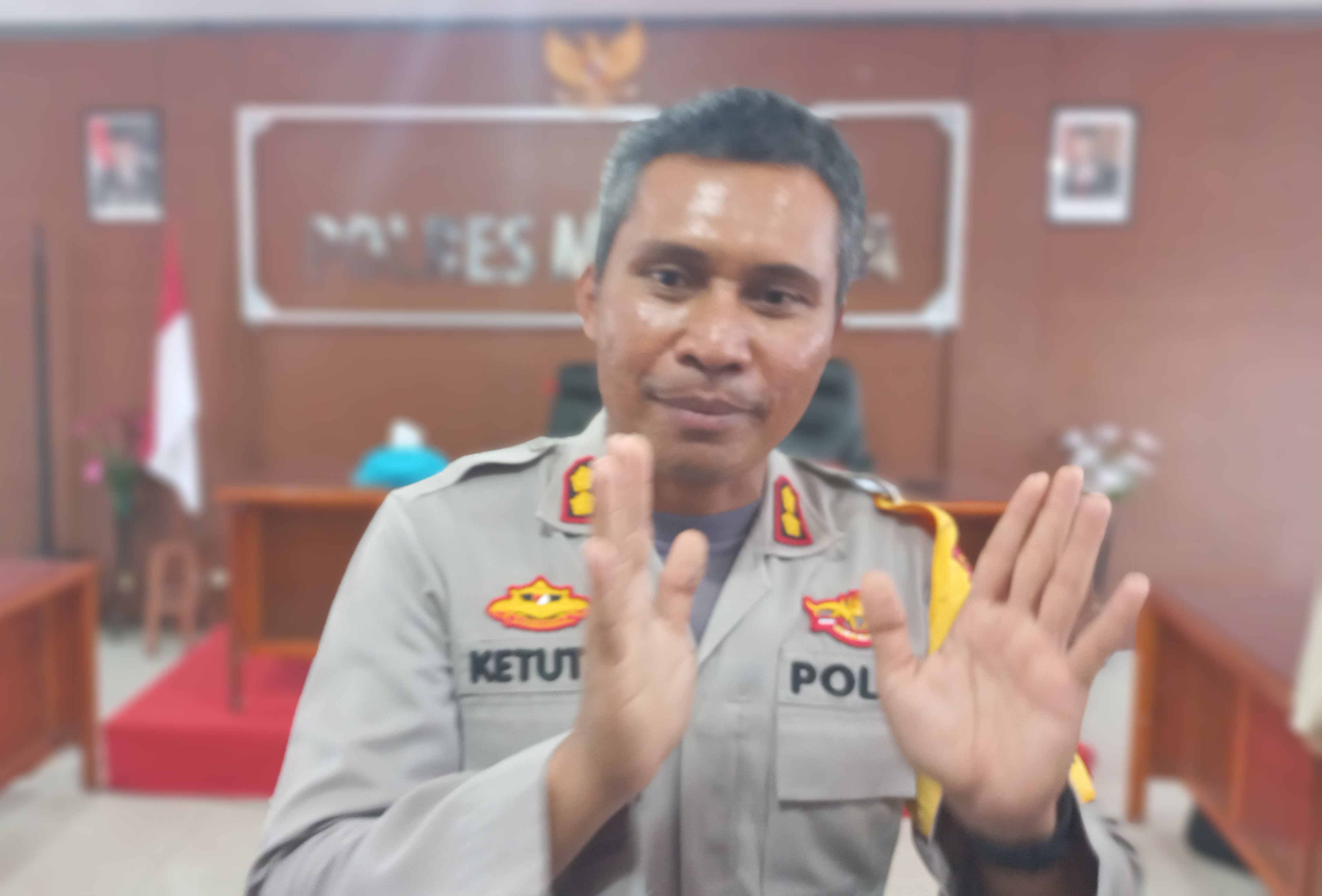 Jalin Silahturahmi, Kapolres Minahasa Tatap Muka dengan Wartawan. Jalin Silahturahmi, Kapolres Minahasa Tatap Muka dengan Wartawan.