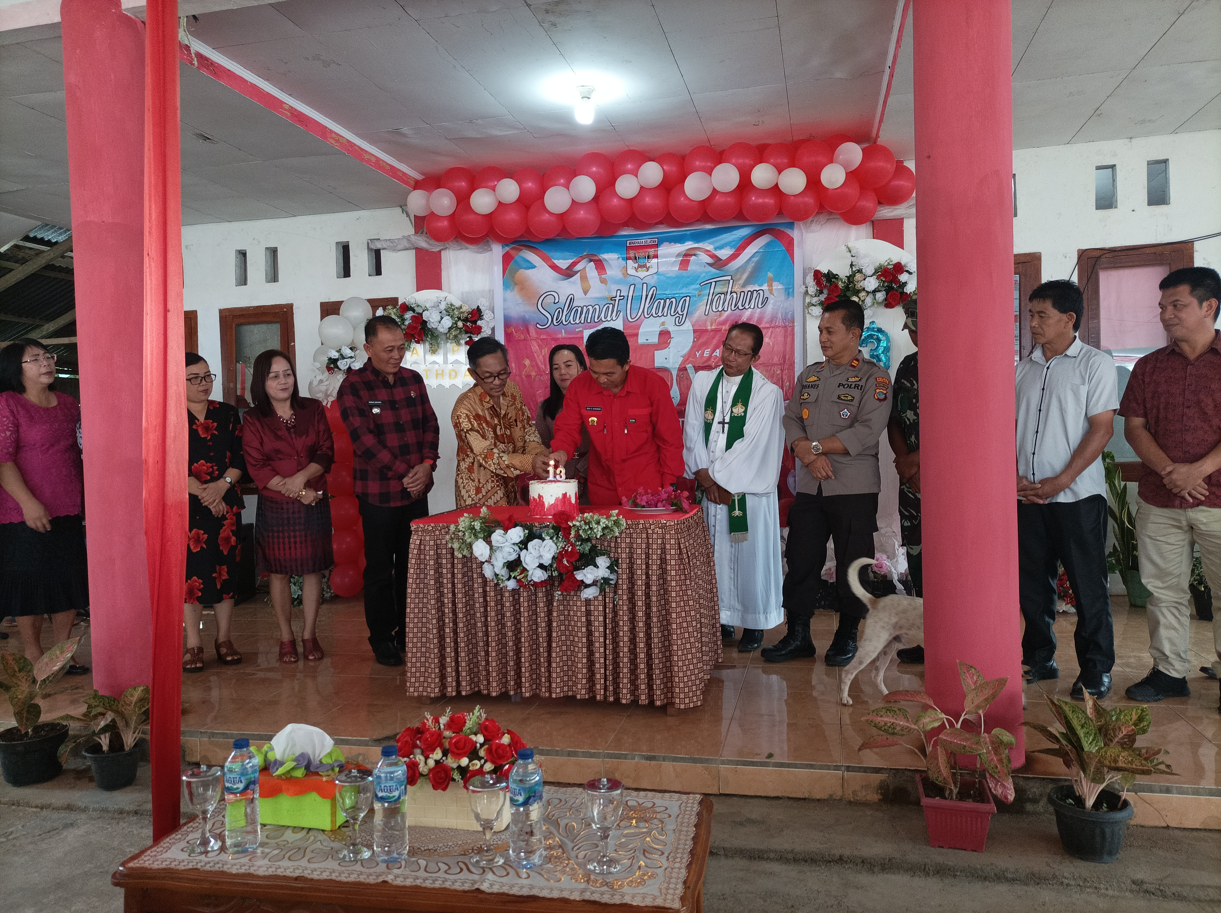 Meriah Perayaan HUT ke-13 Desa Tumaluntung Minahasa Selatan. Meriah Perayaan HUT ke-13 Desa Tumaluntung Minahasa Selatan.