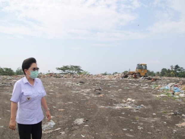 Prihatin dengan TPA Bupati Rinny perintahkan Kadis DLH Untuk Buat Proposal