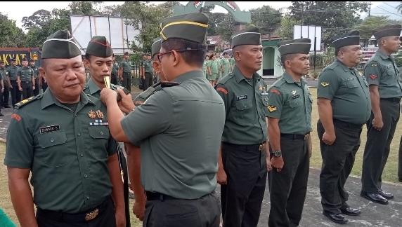 Dandim Mutakbir Pimpin Korps Raport 56 Orang Personil Kodim 1302/Minahasa